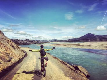 Single track adventure Bike Company ©johnfenger-13 BIKING ADVENTURE IN THE HIGHLANDS