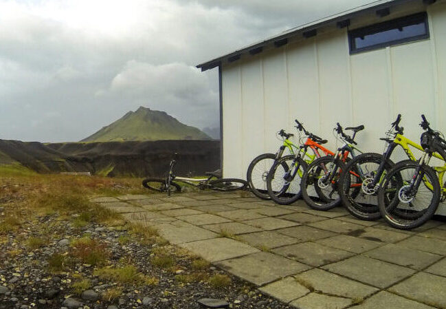 THE MOUNTAIN HUTS