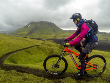WOMEN SINGLE-TRACK ADVENTURE MTB ICELAND
